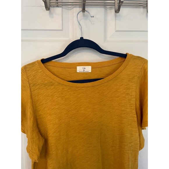 t.la Mustard Yellow Flutter Sleeve T-shirt Size XS Made in USA - Picture 2 of 8